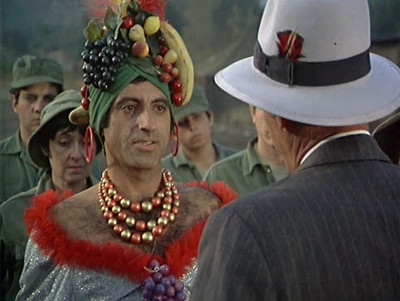 MASH-JamieFarr-S3-AbyssiniaHenry1-tutti.jpg