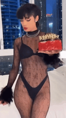 AQPhNNmcoe7X4kPzaYuzfKgwN0QcKJzaCUZZAGqMqKDB1CR8KJtjK3O3fak5uRXQ_ylzBpqwZ5FDHTsdNRwdwGdtx6iLdenJyEj5EC8 (2).gif